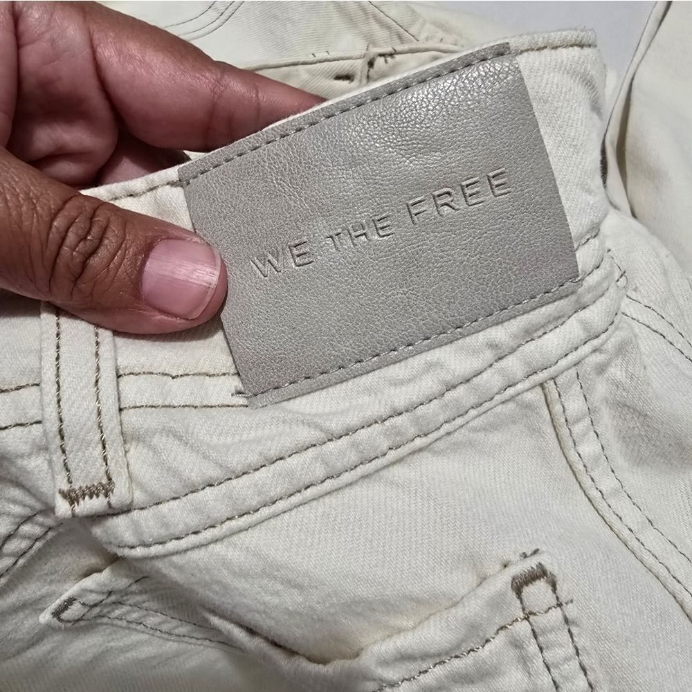 We The Free Aster Seamed Relaxed Straight Leg Jeans Size 29 - Picture 8 of 14
